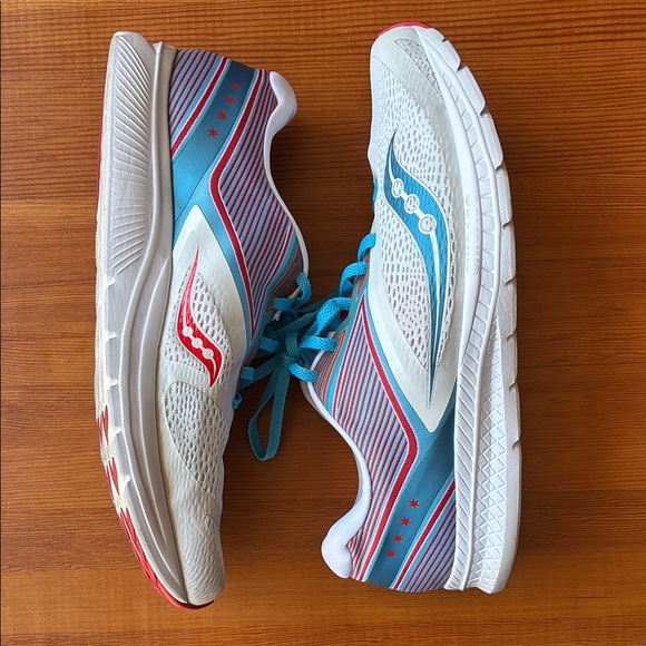 Saucony Other - Saucony Everrun Chicago Marathon Running Shoes